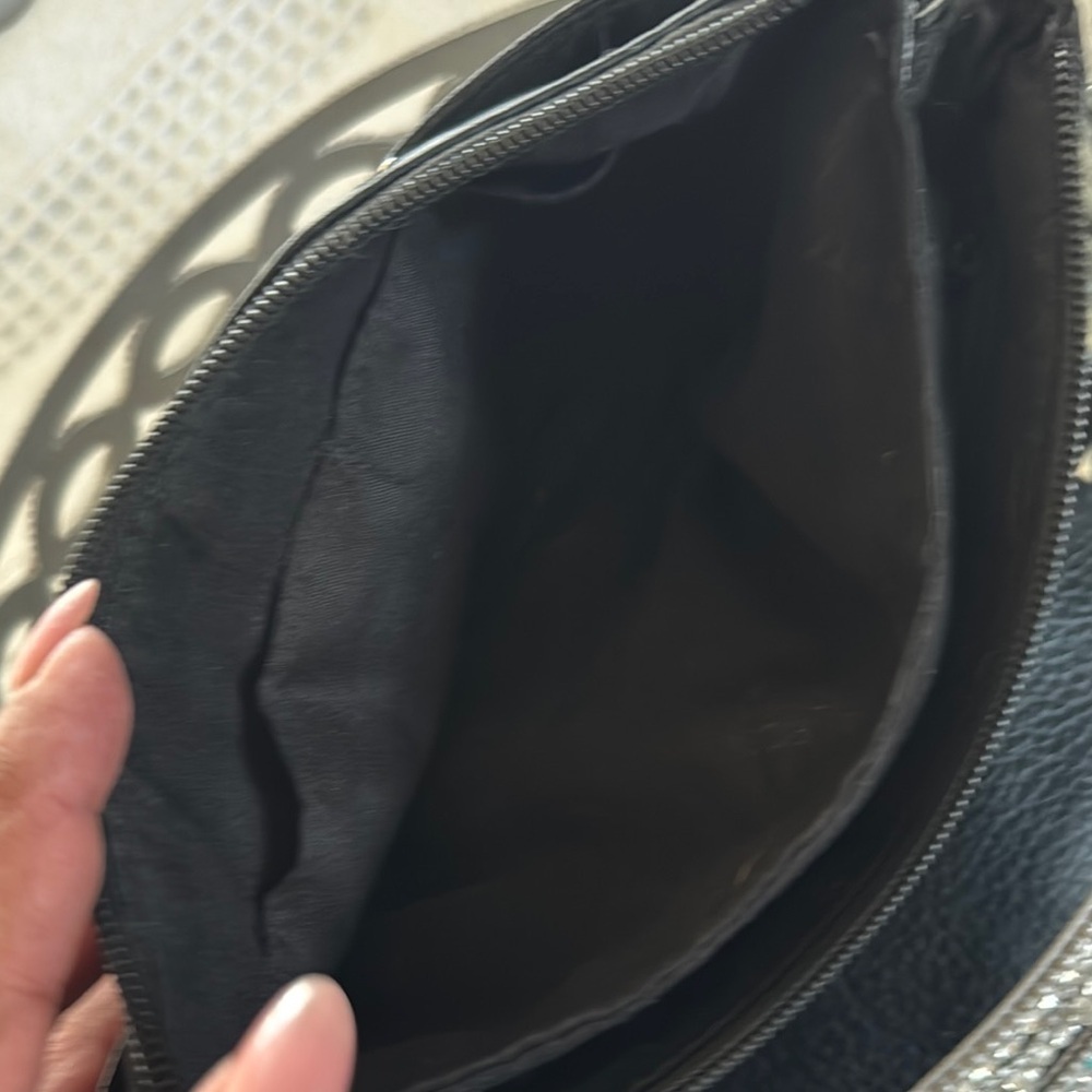 Rosetti Elegant Black Crossbody Bag - Picture 3 of 9